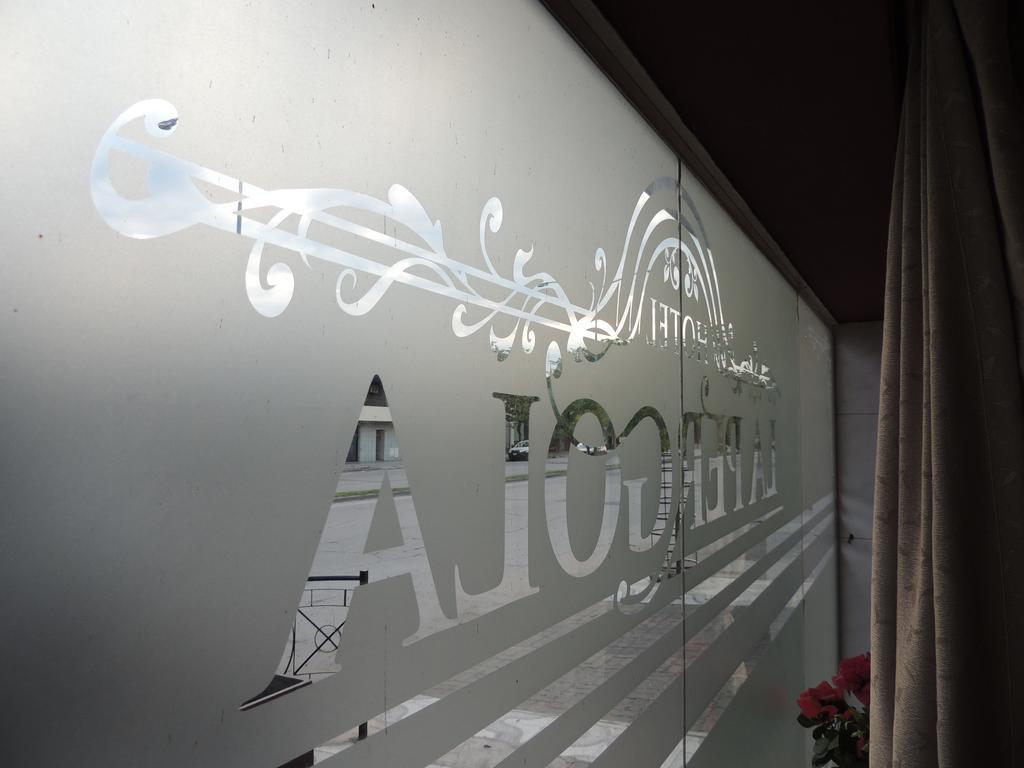 La Pergola Hotel Tucuman San Miguel de Tucumán Zewnętrze zdjęcie