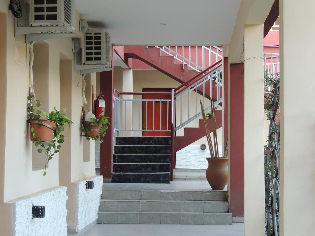 La Pergola Hotel Tucuman San Miguel de Tucumán Zewnętrze zdjęcie