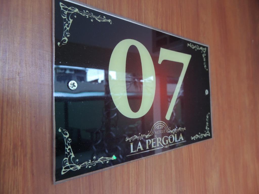 La Pergola Hotel Tucuman San Miguel de Tucumán Zewnętrze zdjęcie