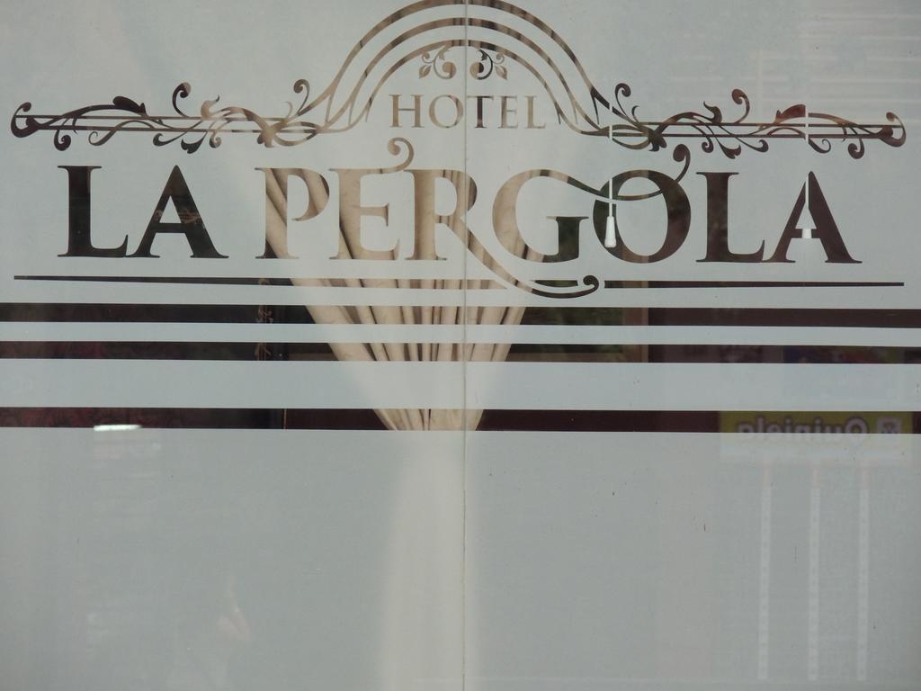 La Pergola Hotel Tucuman San Miguel de Tucumán Zewnętrze zdjęcie